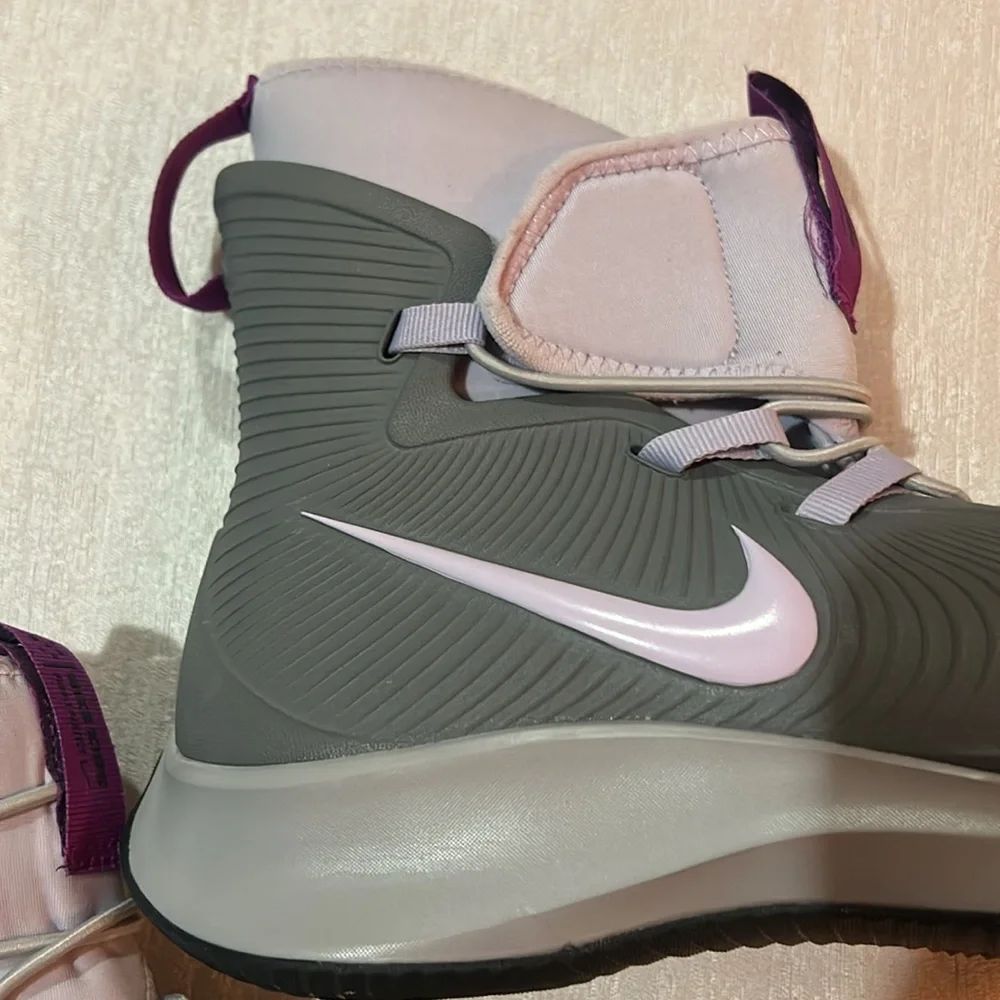 Nike Youths ‘Binzie’ Smoke Grey Violet High-Top Sneakers Size 3Y